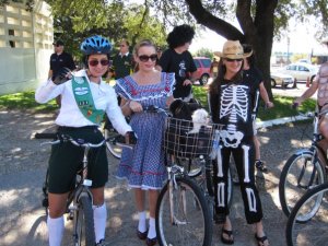 photo by Richard Wezensky of http://suburbanassault.org/