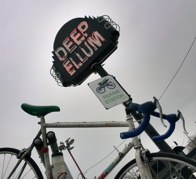 Bicycle Rapair Station